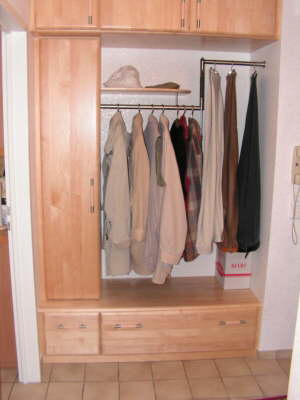 Garderobe in Ahorn