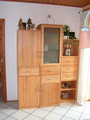 Beistellschrank aus Buche Vollholz